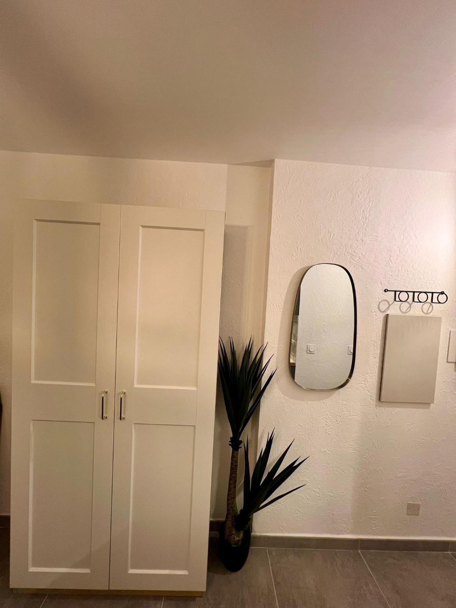Studio Climatise, Cosy Et Calme Au Centre Ville Antibes Extérieur photo